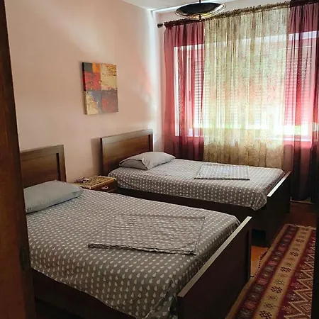 Apartment Near The Center *